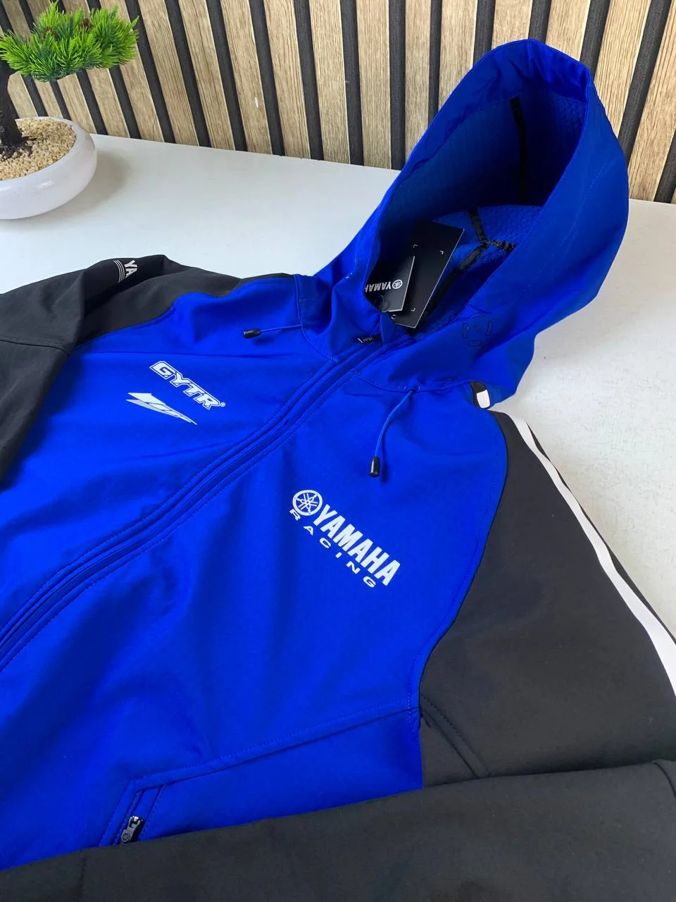 Veste Yamaha Racing Softshell Edition Black à Capuche Unisexe - سترة ياماها جودة عالية