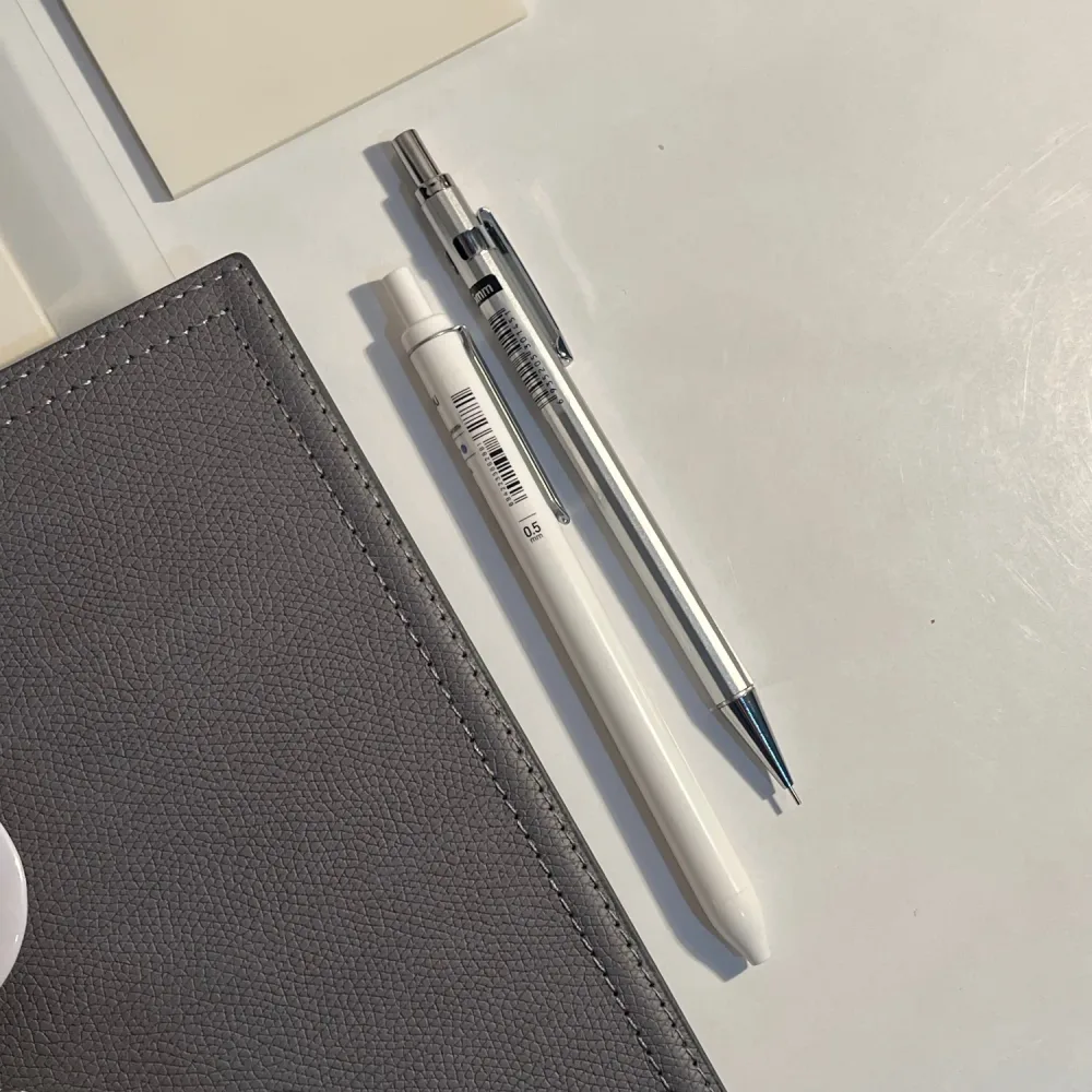 Gray pack