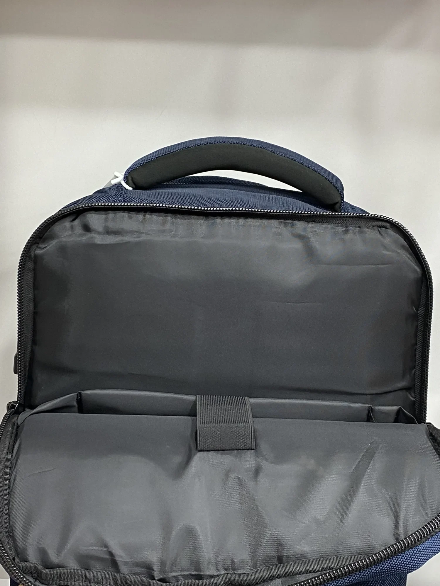 Sac à dos pour laptop grande capacité et imperméable