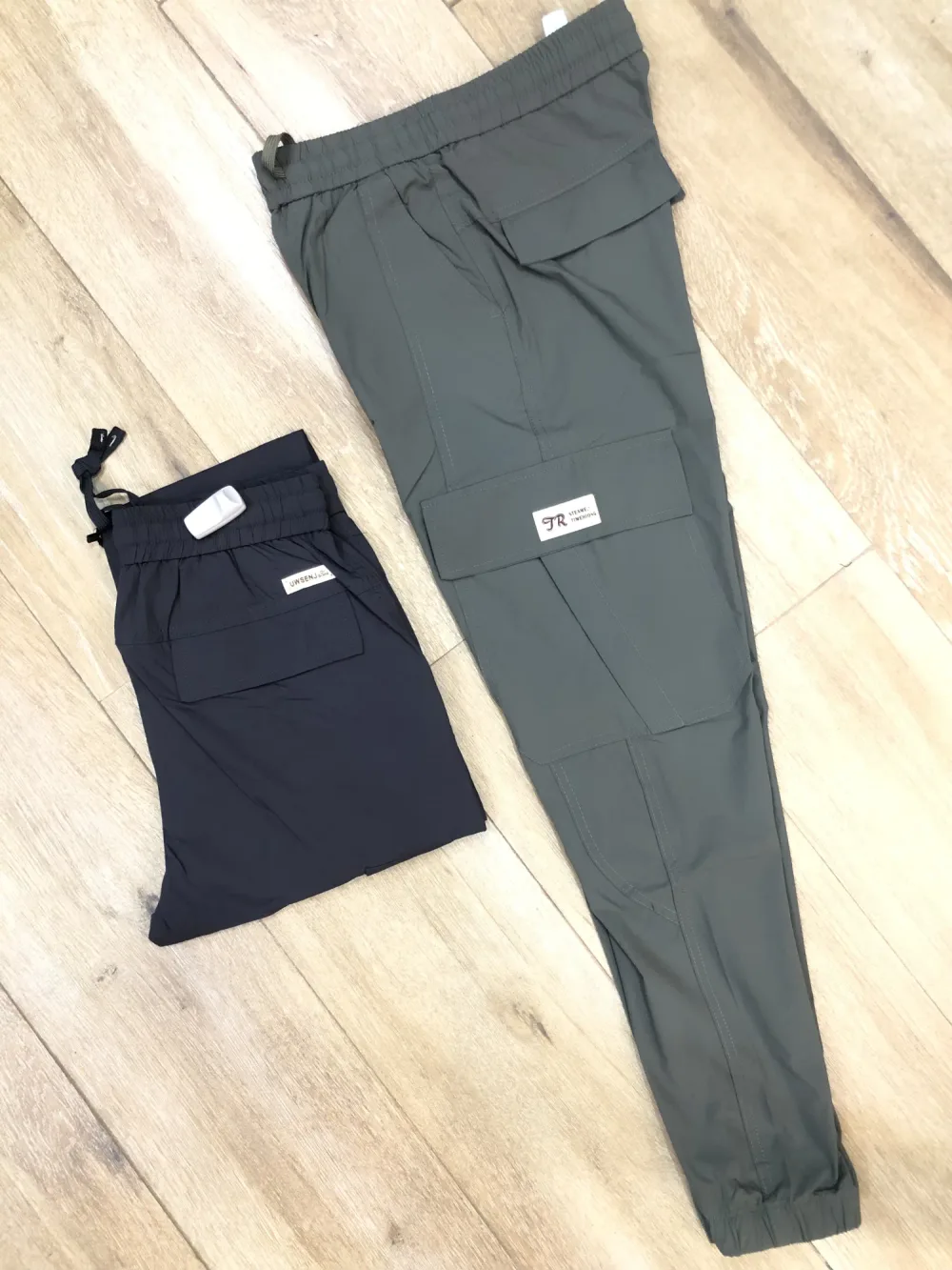 R8 pantalon R3806