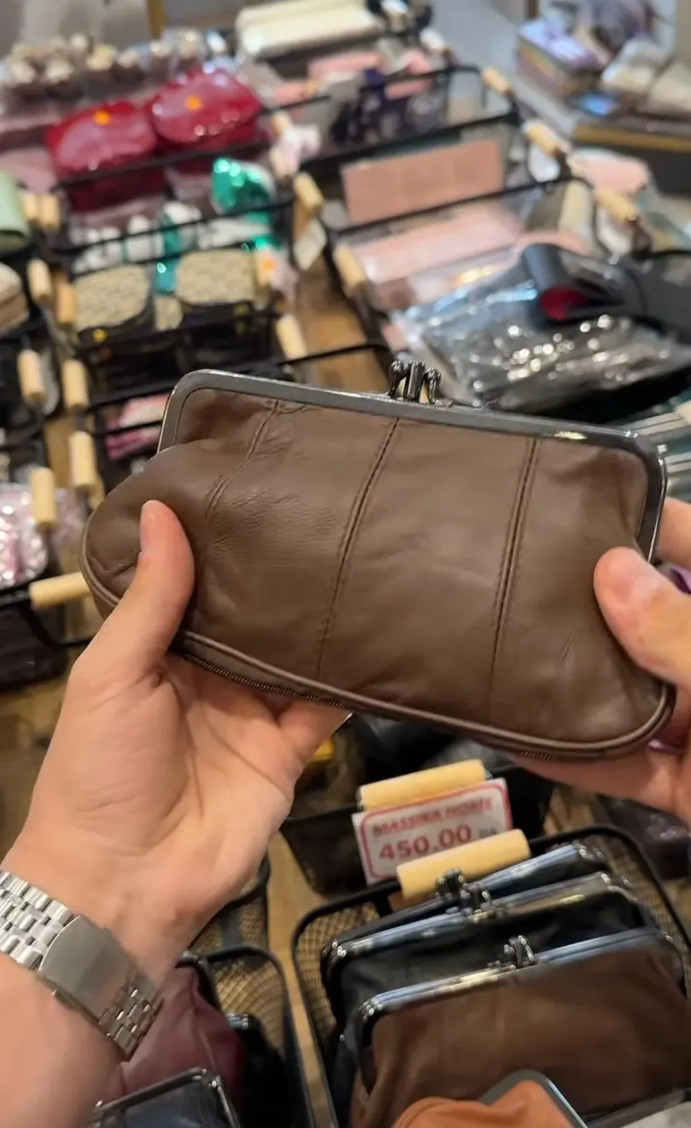 Porte-monnaie en cuir véritable à fermoir métallique clic-clac
