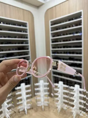 ‎نظارات شمسية رجال ونساء