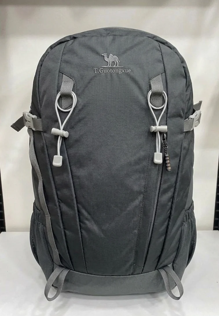 Sac à dos Camping et randonée 30 Litres