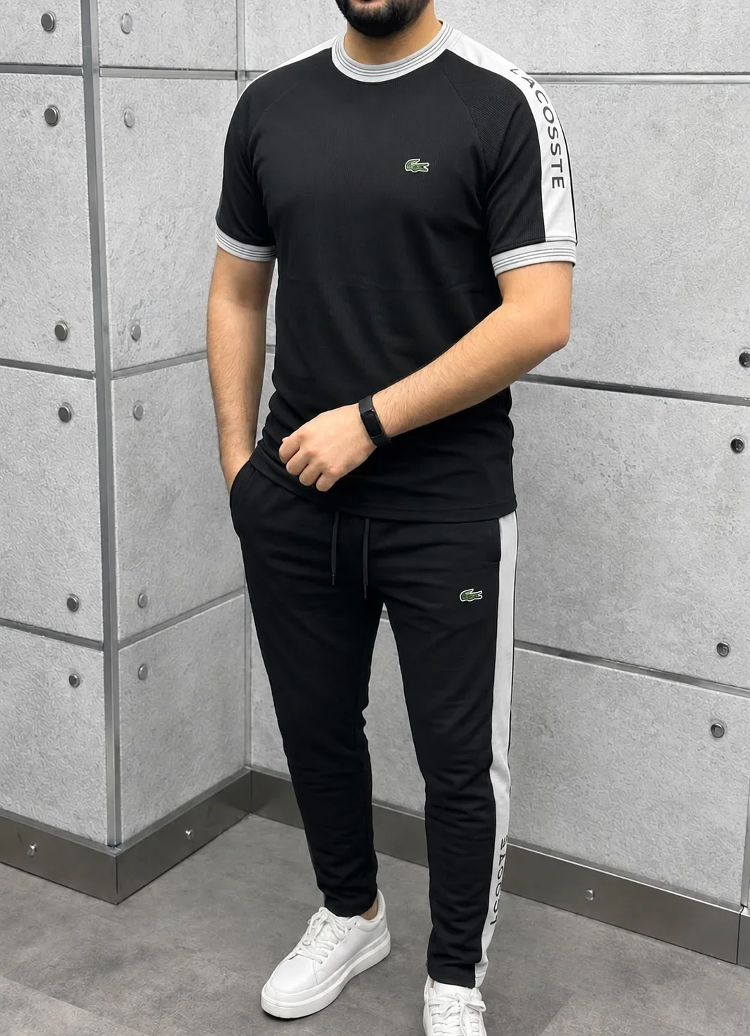 Ensmble Lacoste Good