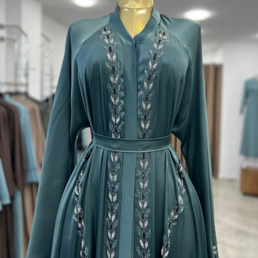 عباية دبي