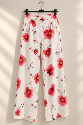 Pantalon fluide fleuri blanc et rouge – Terranova