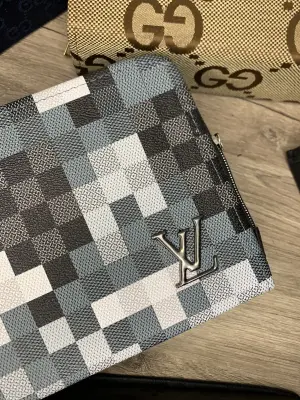 sacoche Lv 💚