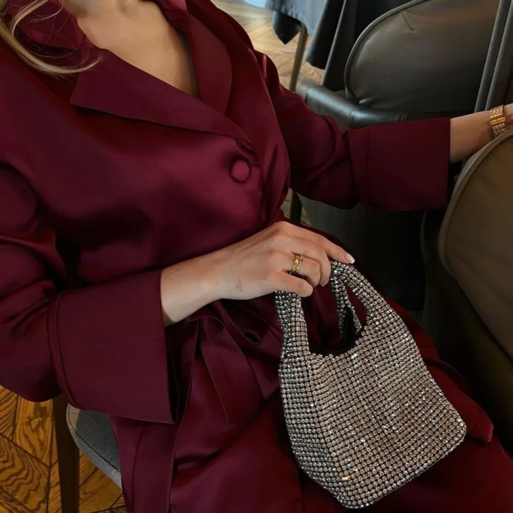 Crystal Luxury Bag – Silver & Midnight Blue Edition