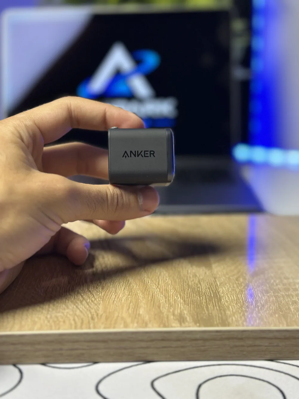 Anker Display 45W