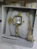 ساعة نساء مع اكسسوارات