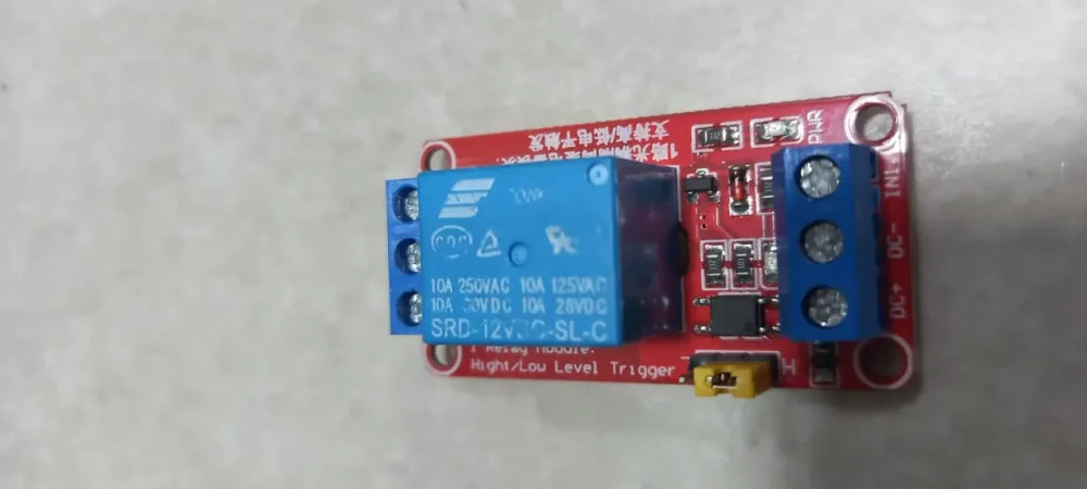 RELAIS INVERTER 5V – 220V