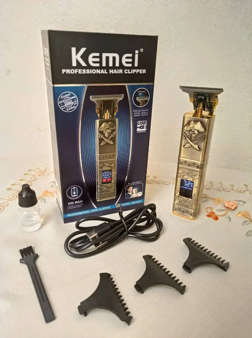 Tondeuse A Cheveux Rechargeable 600MAh 5W LCD Kemei KM-2232