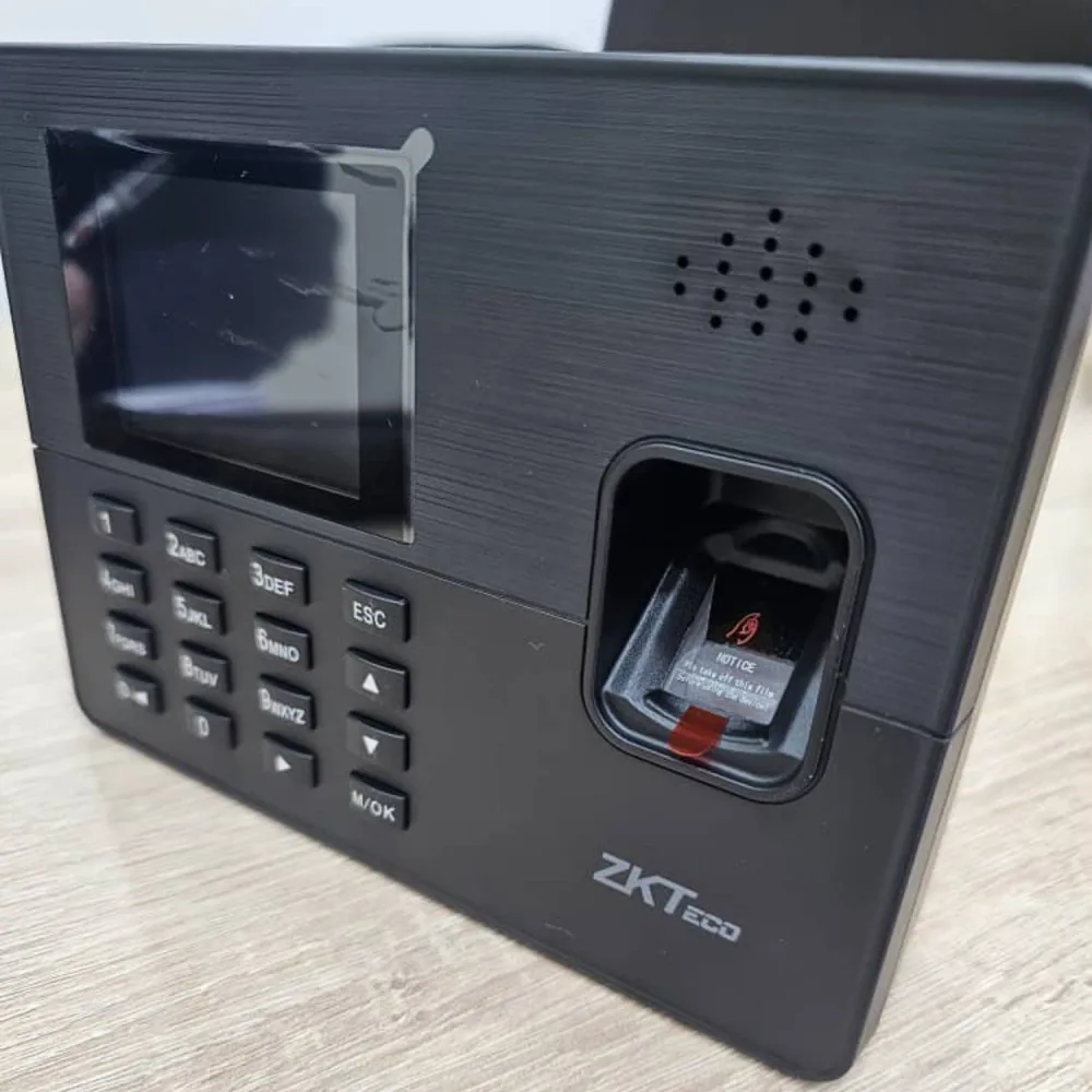جهاز الحضور والانصراف ZKTeco K60