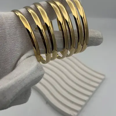 سبيعيات فخمة bracelet 7 pièce Acier inoxydable