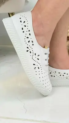 حذاء Orthopédique هو راحتك اليومية!