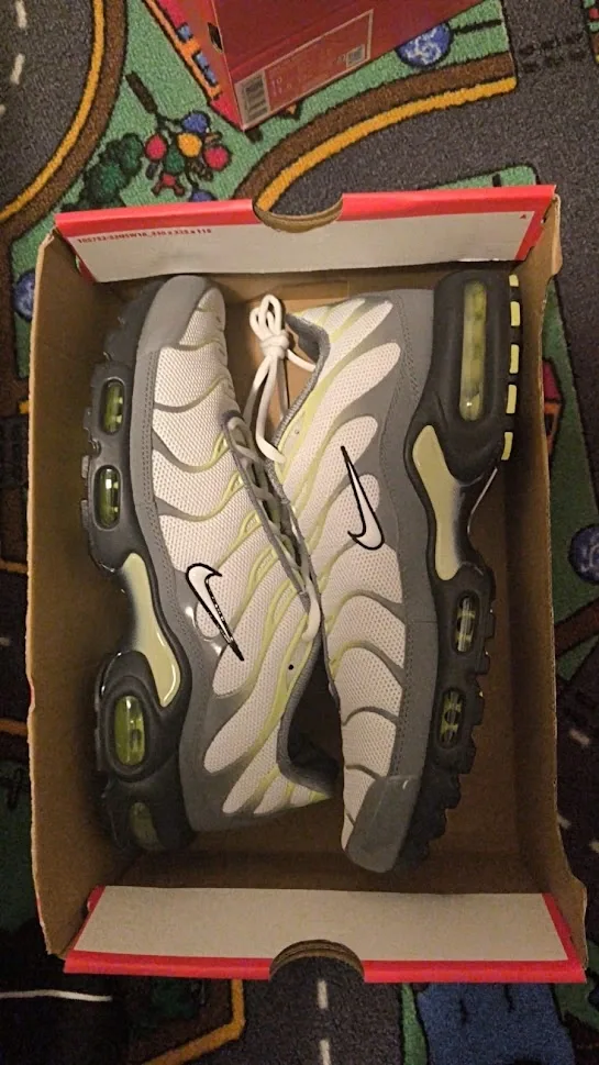 Nike Air Max Plus Liquid Lime