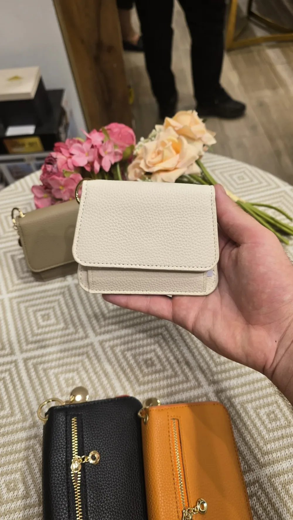 👝 PETIT PORTEFEUILLE CUIR GRAINÉ