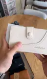 Portefeuille compact en cuir grainé LAROSA – à rabat pressionné