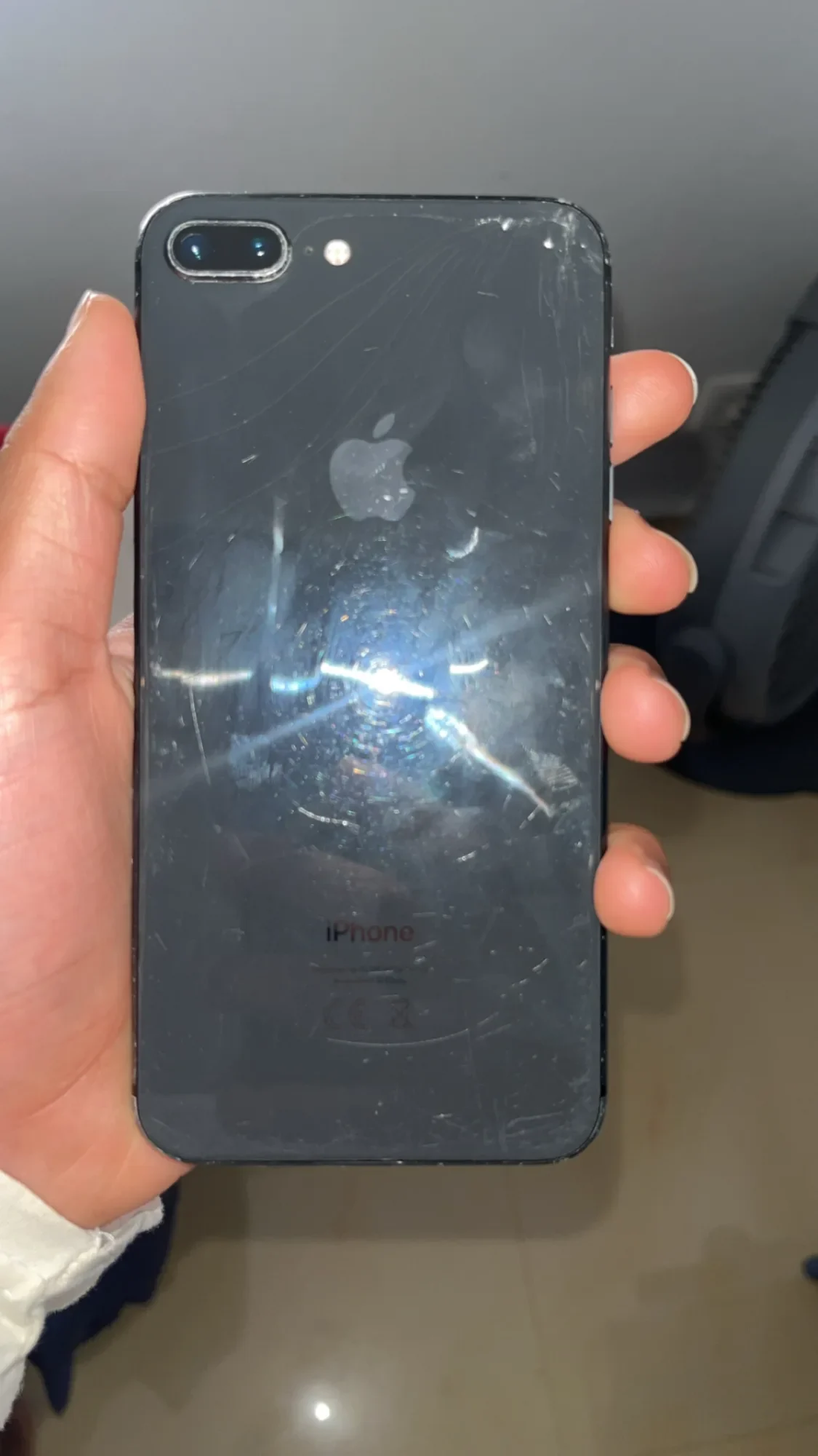 آيفون 8 plus