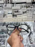 نظارات MIU MIU الطبية
