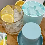 Moule à Glaçons Cylindrique en Silicone 2-en-1 : Fraîcheur Optimale et Gain de Place