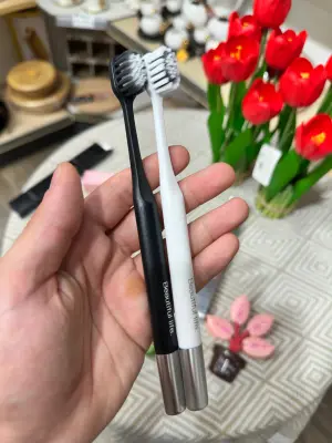 Brosses à Dents "Beautiful Life" – Design Élégant
