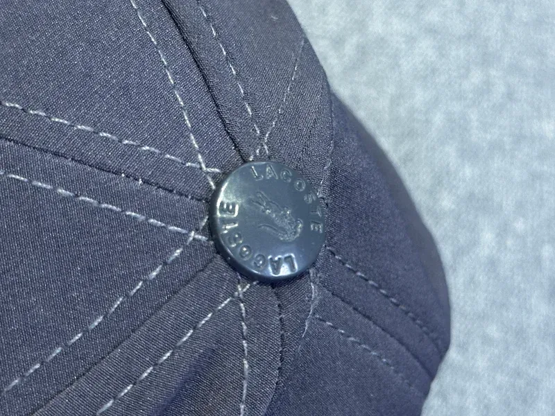 كاسكيطة لاكوست Lacoste