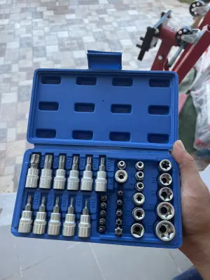 CAISSE DOUILLE ETOILE MAL/FEMEL 34PCS  3/8