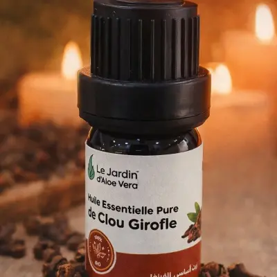 Huile essentielle de clou de girofle زيت أساسي القرنفل