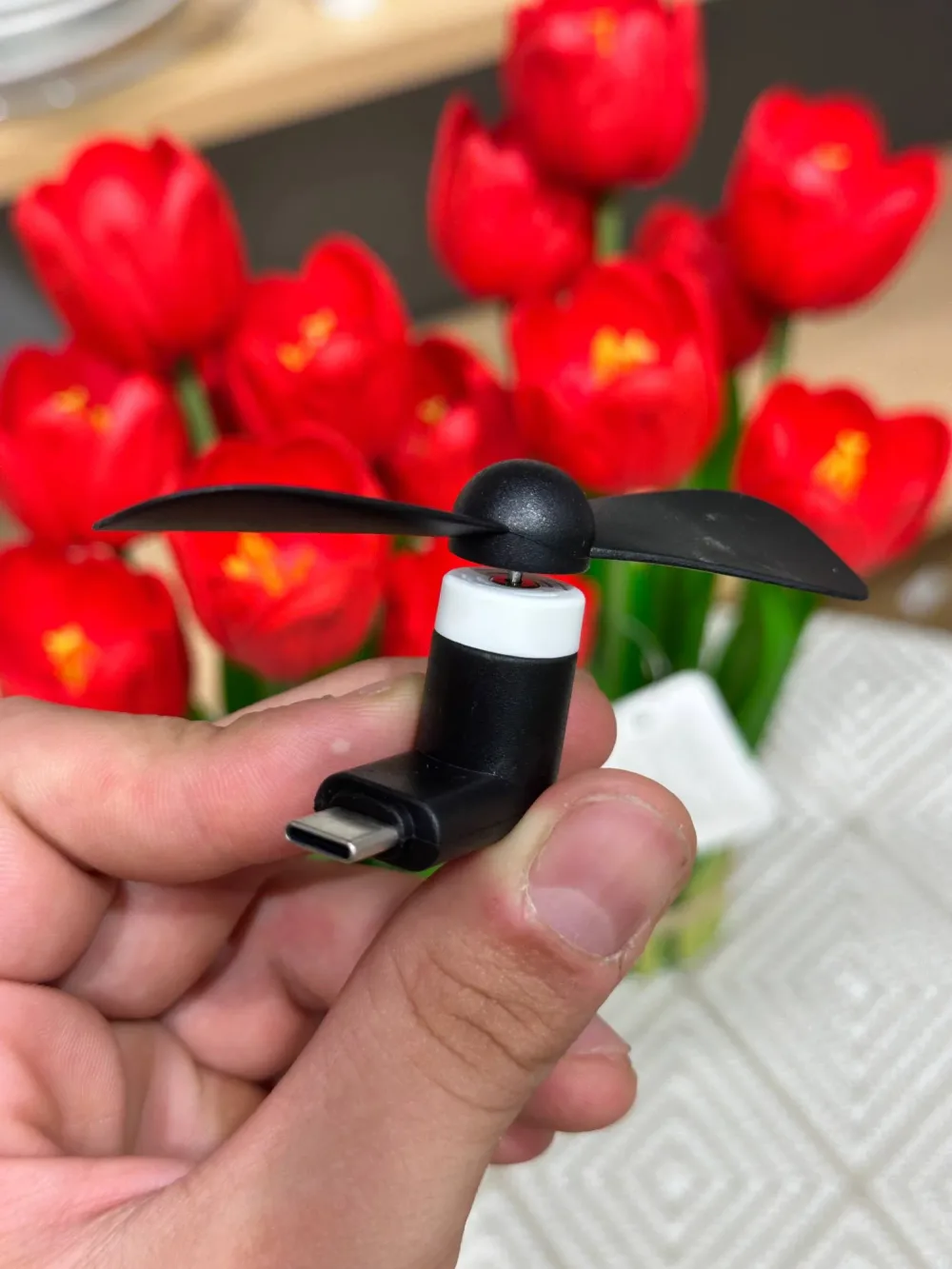 Mini Ventilateur pour Smartphone – Port USB-C