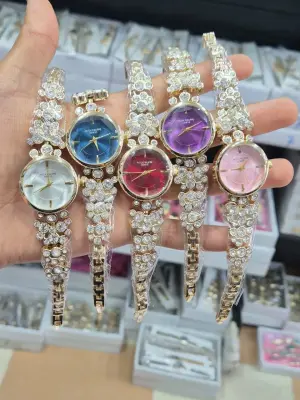 ساعة Elegance Crystal 💎