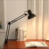 Lampe de bureau en métal