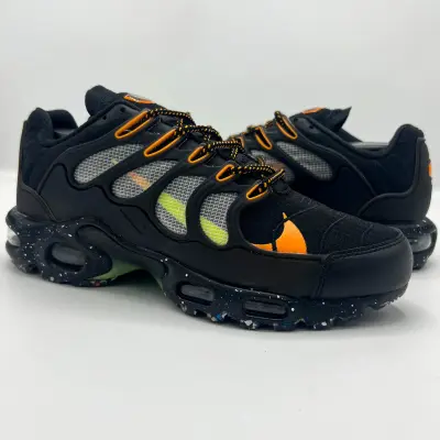 Nike Ts