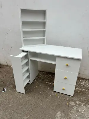 Table d'Onglerie 3 Tiroirs avec Présentoir