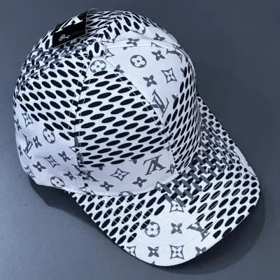 كاسكيطة لويس فويتون Louis Vuitton