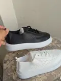 حذاء صيفي للنساء