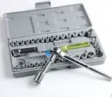 Caisse De 40 Clés À Douilles Mixtes 1/4″ Et 3/8″ Aiwa