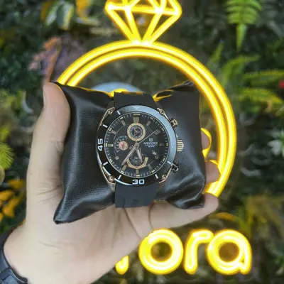 أناقة الرجال تبدأ من التفاصيل… خليك دايماً في القمة مع ساعة Naviforce 8038 ⌚🔥