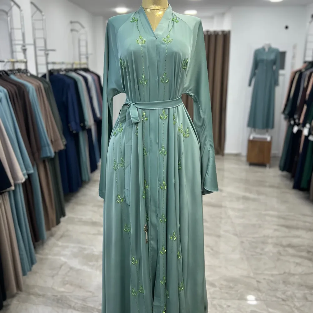عباية دبي