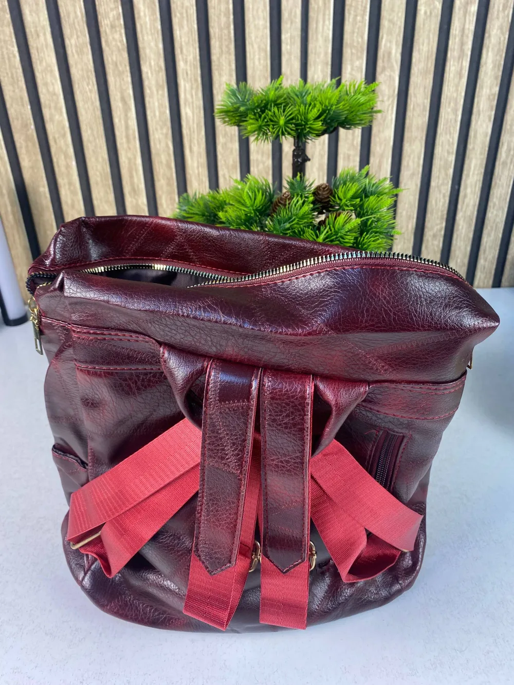 Sac à dos rétro en cuir synthétique pour femme Grenat - حقيبة ظهر نسائية من الجلد