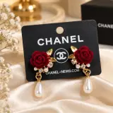 Boucles d'oreilles CHANEL