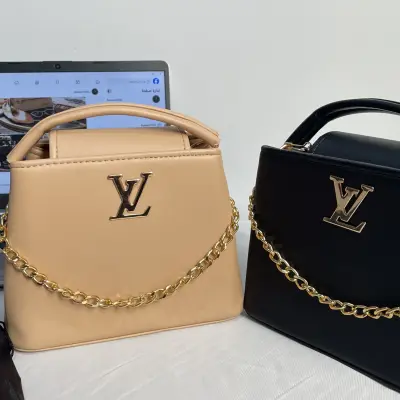 حقيبة يد نسائية LV