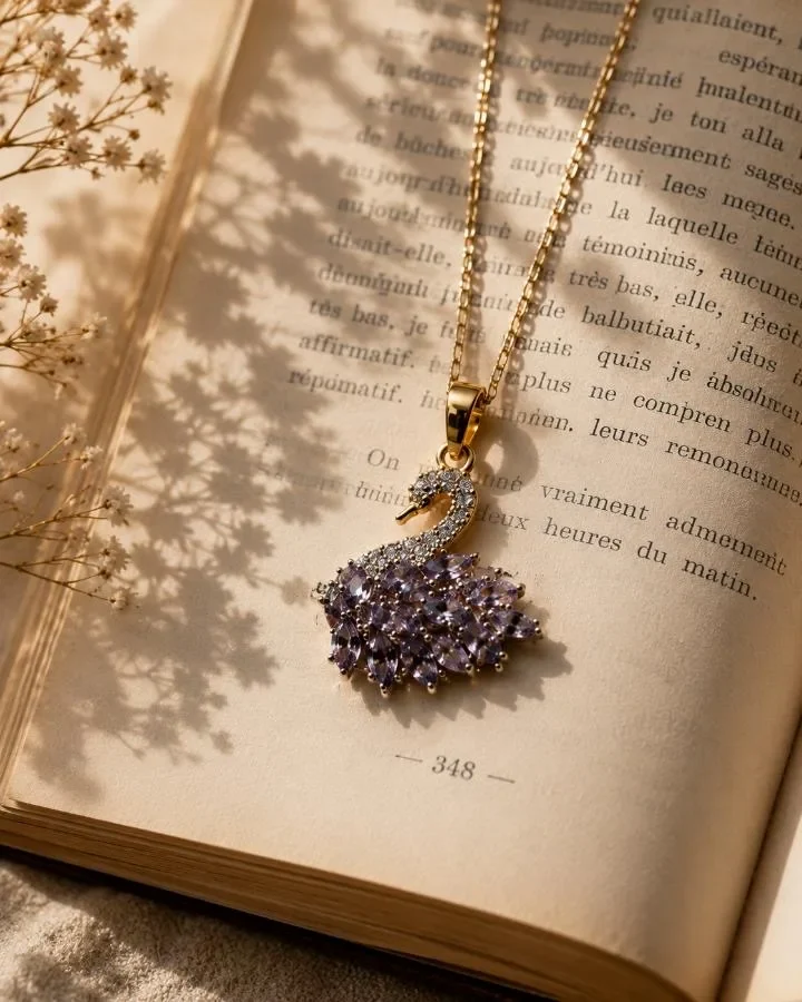 Collier Cygne Élégance ✨
