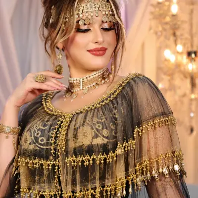 نايلي