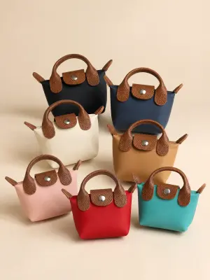 Mini sac cabas porte-clés en cuir grainé