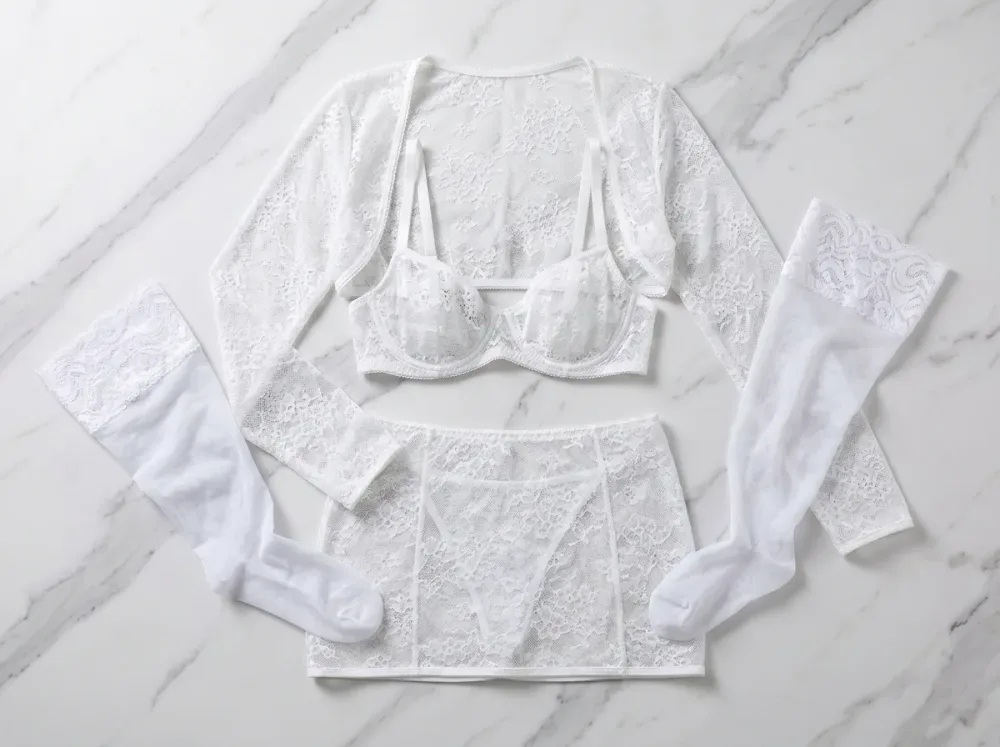 DIAVA Stella White