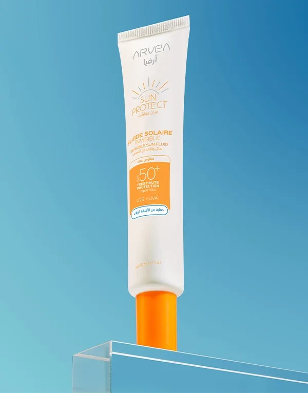 FLUIDE SOLAIRE INVISIBLE SPF 50 + SUN PROTECT (سائل)