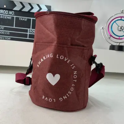 Sac à déjeuner isotherme portable avec bandoulière – حقيبة حفظ الطعام حافظة للحرارة
