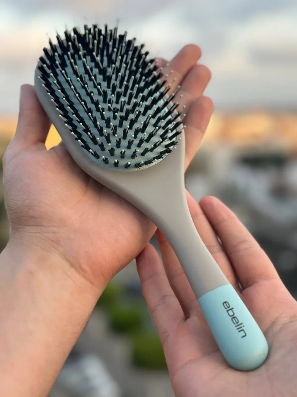 Brosse à Cheveux Ovale "LOVLU" — Poils de Sanglier & Nylon